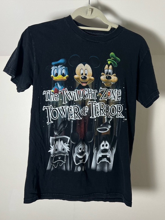 Disney Tops - Disney Black Short-Sleeve Twilight Zone Tower of Terror Character Tee